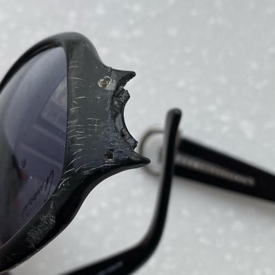 R16 001